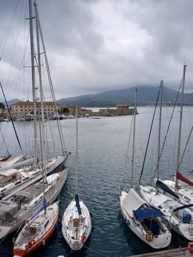 Apartmán Monolocale La Darsena Portoferraio Exteriér fotografie