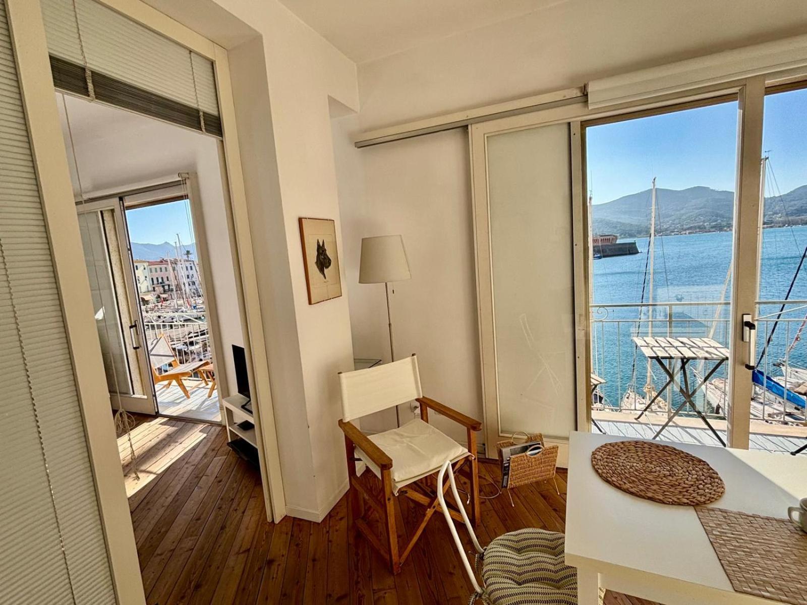 Apartmán Monolocale La Darsena Portoferraio Exteriér fotografie